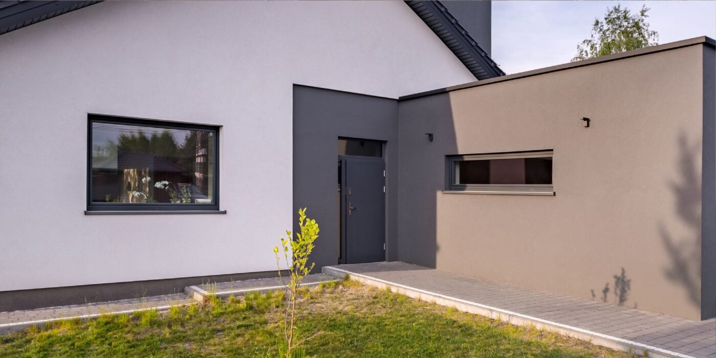 Exterior property with sprayed windows