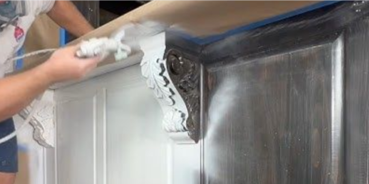 You are currently viewing Repainting Kitchen Cupboards Under Budget: A Complete Guide